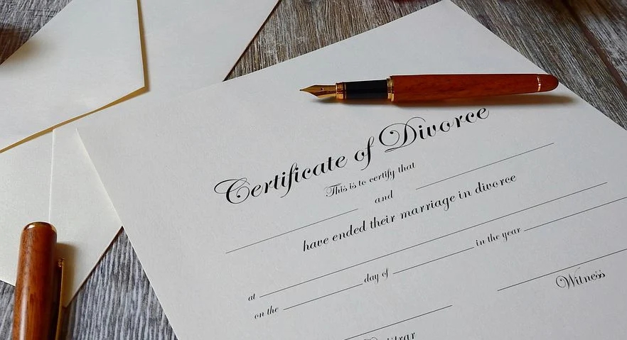 Divorce certificate 